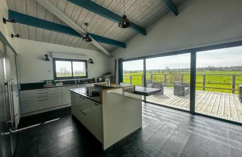 Saint-Pierre-du-Mont Apartamento | Appartement spacieux à Saint-Pierre-du-Mont 200 m² avec jardin