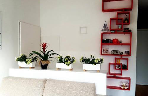 Voisins-le-Bretonneux Apartamento | Appartement contemporain jardin & jacuzzi