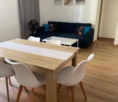 La Real Apartamento | Appartement Gaudi centre historique Perpignan