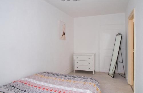 La Fleche Apartamento | Appartement hypercentre au 2ème, ZOO - 24h du Mans