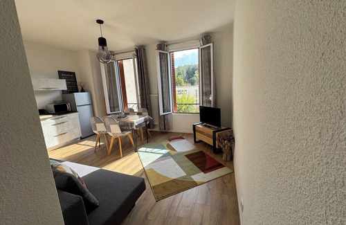 Chatel-Guyon Apartamento | Appartement Le Madargue Idéalement Placé