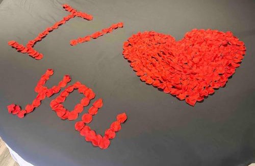 Toulouse West Apartamento | Appartement Love Room/Jacuzzi