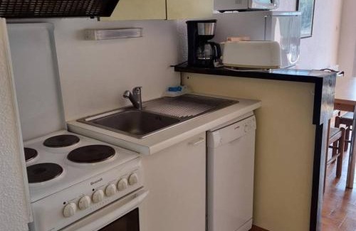 Argeles Plage Apartamento | Appartement lumineux T2 avec piscine, loggia et parking, 4 couchages - Argelès-sur-Mer - FR-1-388-55