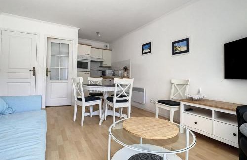 Stella-Plage Apartamento | Appartement lumineux à 100m de la plage avec balcon, parking, idéal pour séjours courts et longs - FR-1-236-139