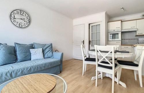 Stella-Plage Apartamento | Appartement lumineux à 100m de la plage avec balcon, parking, idéal pour séjours courts et longs - FR-1-236-139