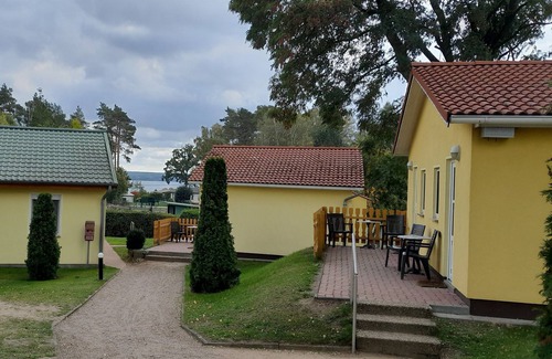 Plau am See Casa | Appartement mit Terrasse & Küche - Ferienanlage zum See Hotel