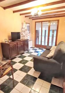 Cornimont Apartamento | Appartement moderne avec terrasse à Cornimont - 65 m² - BBQ.