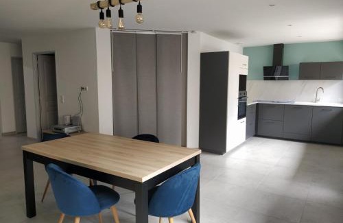 Salviac Apartamento | Appartement moderne dans village de charme