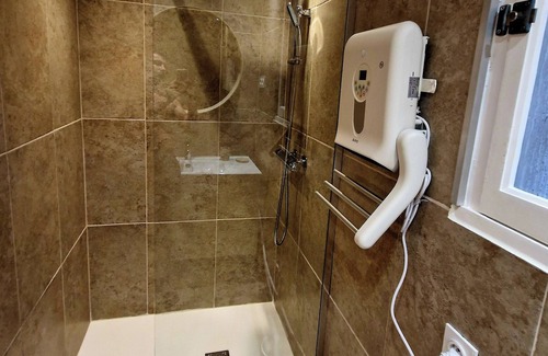 Cendras Apartamento | Appartement Neuf Avec Jacuzzi et Jardin Privatifs