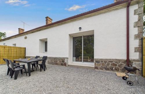 Saint-Jean-de-Monts Apartamento | Appartement pour 4 à St-Jean-de-Mont - Jardin