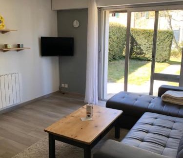 Le Palais Apartamento | Appartement rénové en duplex à proximité du centre