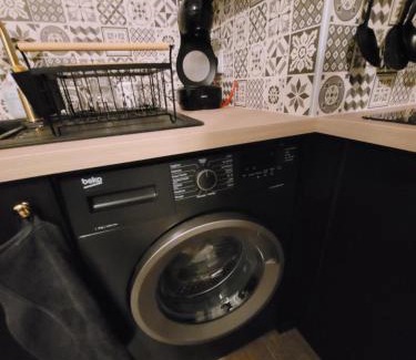 Jouvence Apartamento | Appartement rénové près république