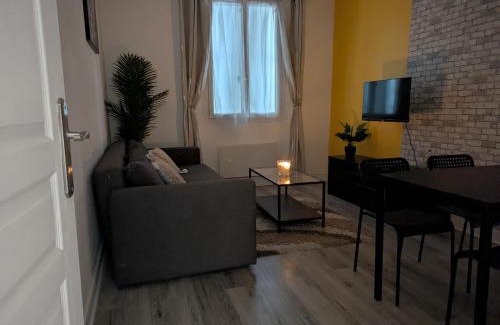 La Fleche Apartamento | Appartement RDC Soleil