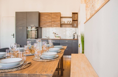 Baille Apartamento | Apartamento-Confortable-Baño privado con ducha-Balcón