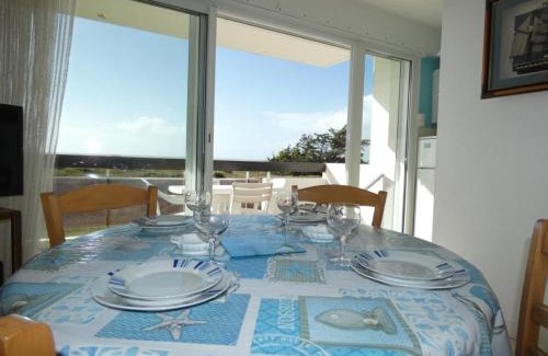 Notre-Dame-de-Monts Apartamento | Appartement T2 à Notre-Dame-de-Monts, balcon, parking, accès plage - FR-1-540-191