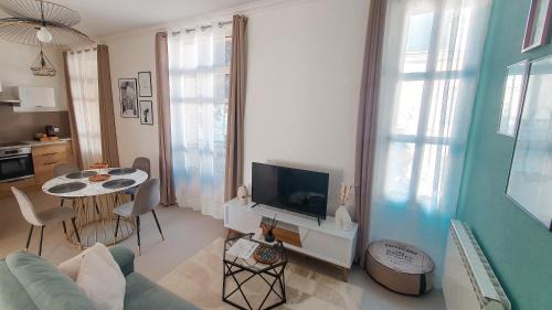 Quartier de France Apartamento | Appartement T3 à deux pas du centre-ville