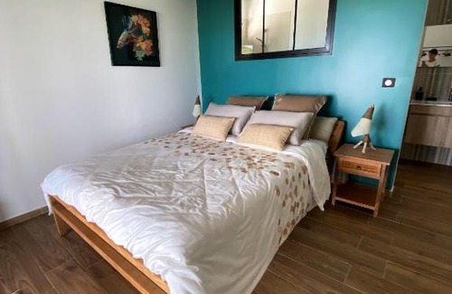 Tartane Apartamento | Appartement vue mer avec piscine privée à La Trinité, 98m²