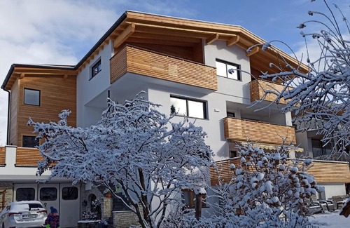 Riscone Casa | Appartements Mader