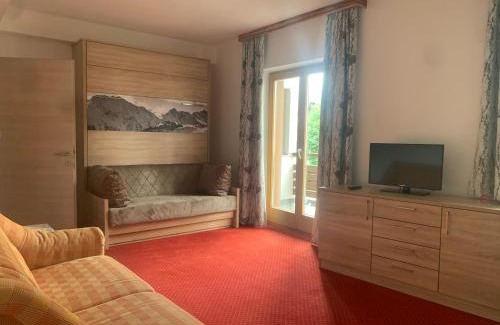 Kitzbuehel Apartamento | Appartements Robert - Hotel Bechlwirt