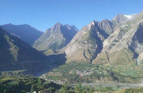 Keylong Otro | Apple Lodge Sumnam