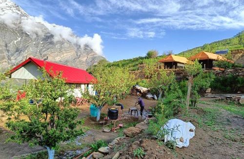 Keylong Otro | Apple Lodge Sumnam