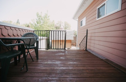 Heart of Missoula Apartamento | Apt. #2 · Goldsmith's River Front Inn- Rattlesnake Apartment