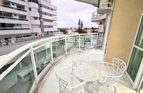 Braga Apartamento | Apt 5 Minutos Praia do Forte - Sinai Prime - Ar Condicionado