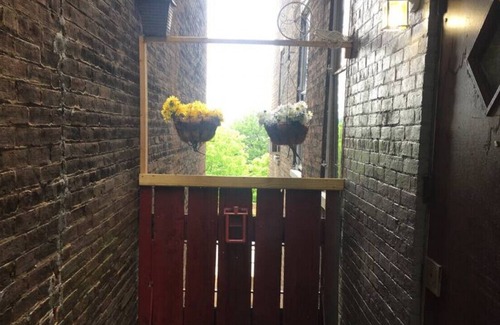 Clifton Heights Apartamento | Apt #7 · Clean and Fabulous View Loft in OTR /UC
