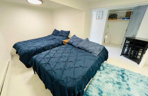 Queens Apartamento | Apt A - NEW Basement Studio Close to JFK/LGA/UBS