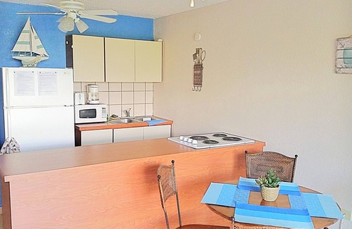 La Mela Apartamento | Bahía Real Condo, La Mela, Cabo Rojo PR