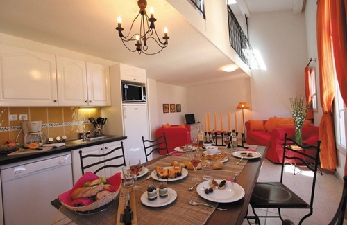 Paradou Condominio | Apartamento Duplexe | Partez à l'aventure en Provence!