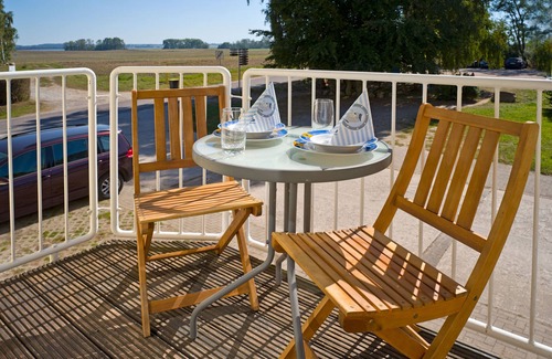 Gollwitz Apartamento | Apt. Inselglück - Cozy apartment just 500m from the natural beach of Gollwitz.