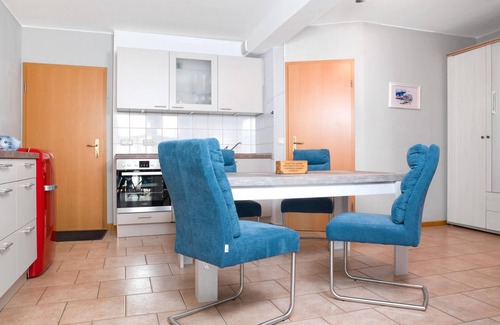 Gollwitz Apartamento | Apt. LEUCHTTURMBLICK - Cozy living just 400 meters from the natural beach.