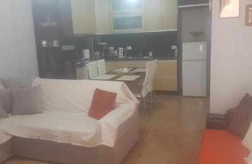 Elbasan Apartamento | Apt modern,7 minutin dalla spiaggia