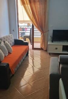 Elbasan Apartamento | Apt modern,7 minutin dalla spiaggia
