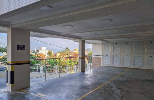 Quatro Ilhas Apartamento | Apt Sea View w/BBQ in Bombinhas Arn0104