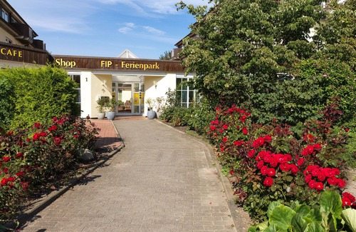 Gollwitz Apartamento | Apt. StrandGut - Cozy apartment just 500m from the natural beach Gollwitz.