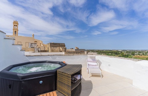 Specchia Casa | Apt Suite - Corte dei Mesci by Just Houses SRL – Con Jacuzzi