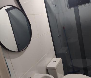 Campo Largo Apartamento | Apto 2 quartos, prox Hospitais e shopping Outlet Campo Largo BR, possui lava e seca