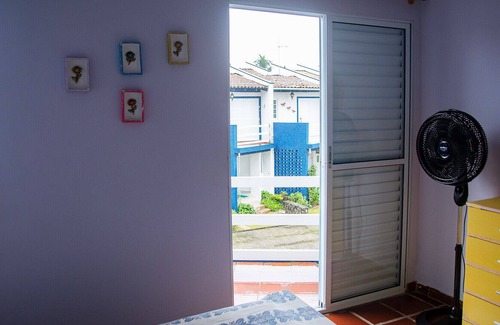 Porto Novo Apartamento | Apto beira mar na Praia de Indaiá - Caraguatatuba