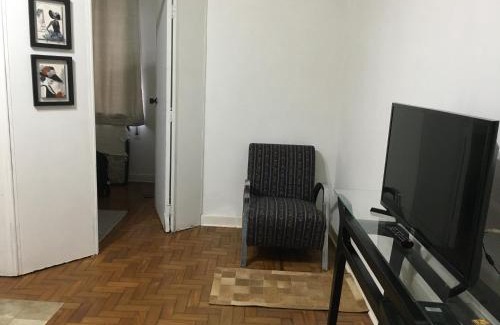 Central Zone Apartamento | Apto kit 85 Centro Consolaçao