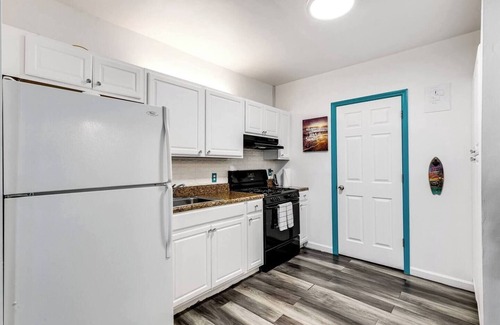 Royal Poinciana Cama Y Desayuno | Aqua Breeze Suite with Free Parking