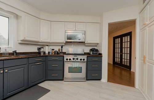 Bayfield Cabaña | Aqua Vista Cottage - 10-acre retreat with 1,000 feet of private beachfront