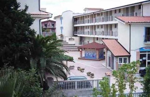 Marina di Davoli Apartamento | Aquamarine Residence