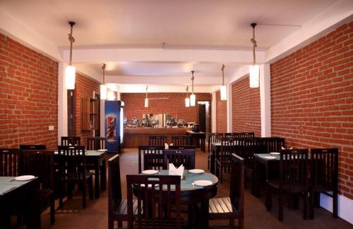 Naina Range Hotel | Aranya Virasat