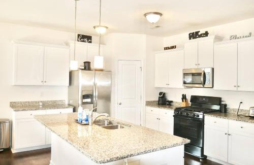 Paw Creek Casa | Arbor Creek Retreat