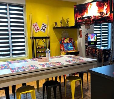 Magenta Apartamento | *ARCADE.ROOM*
