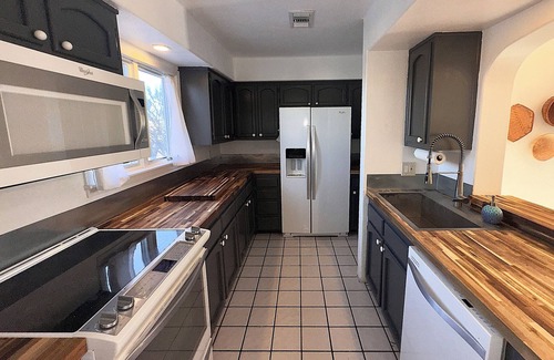 Horseshoe Bay West Villa | Architect's 'Castle': Golf Villa w/ Views