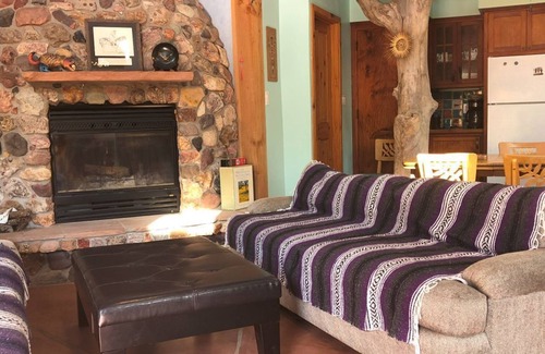 Patagonia Cabaña | Architectural Gem in Patagonia, AZnPrivate 1-bedroom cottage with great views