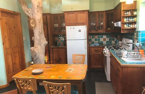 Patagonia Cabaña | Architectural Gem in Patagonia, AZnPrivate 1-bedroom cottage with great views